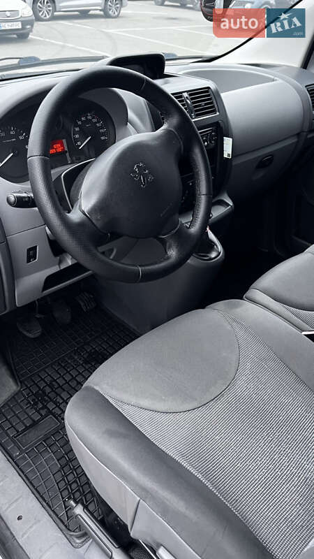 Мінівен Peugeot Expert 2011 в Дніпрі фото 18 Мінівен Peugeot Expert 2011 в Дніпрі
