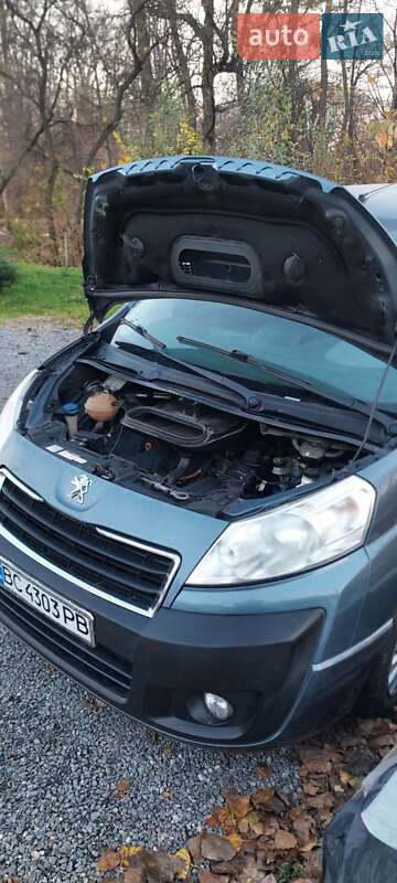 Минивэн Peugeot Expert 2013 в Львове