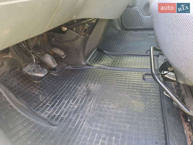 Вантажний фургон Peugeot Expert 2002 в Львові фото 4 Вантажний фургон Peugeot Expert 2002 в Львові