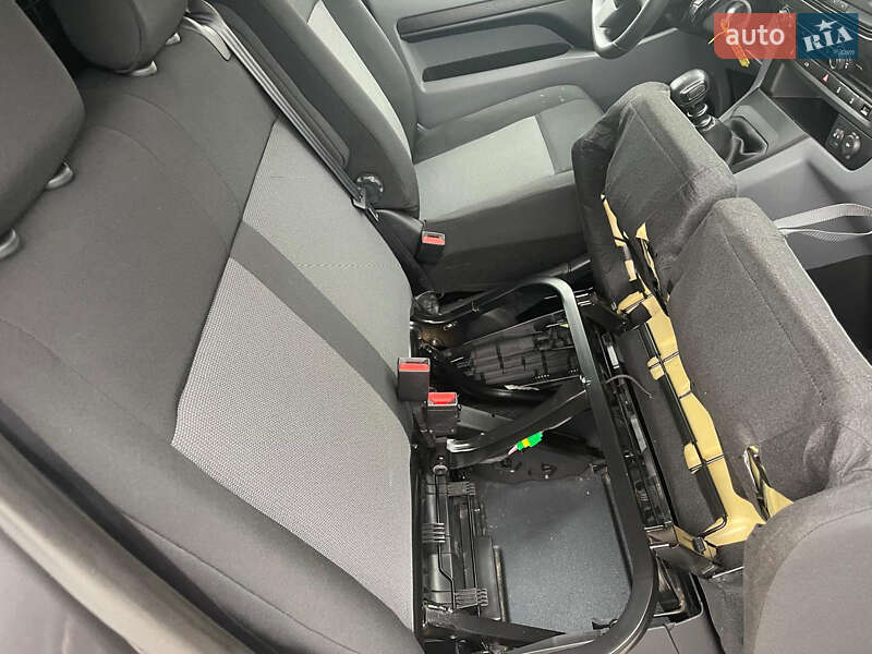 Вантажний фургон Peugeot Expert 2018 в Рівному фото 23 Вантажний фургон Peugeot Expert 2018 в Рівному