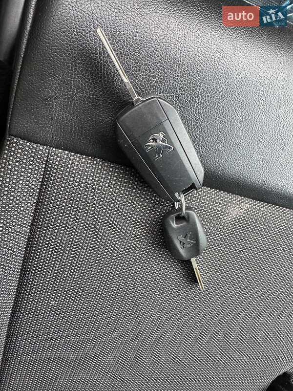 Рефрижератор Peugeot Expert 2020 в Дубні