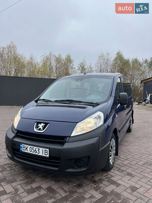 Минивэн Peugeot Expert 2007 в Ровно фото 2 Минивэн Peugeot Expert 2007 в Ровно