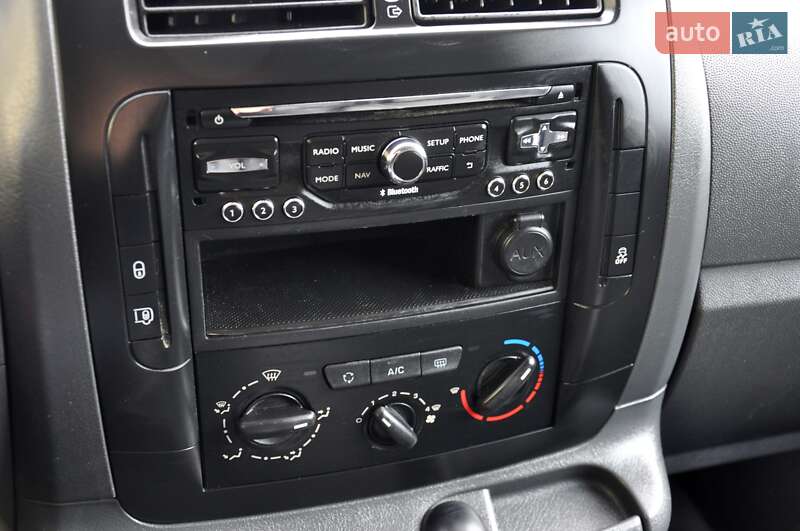 Грузовой фургон Peugeot Expert 2016 в Львове фото 25 Грузовой фургон Peugeot Expert 2016 в Львове