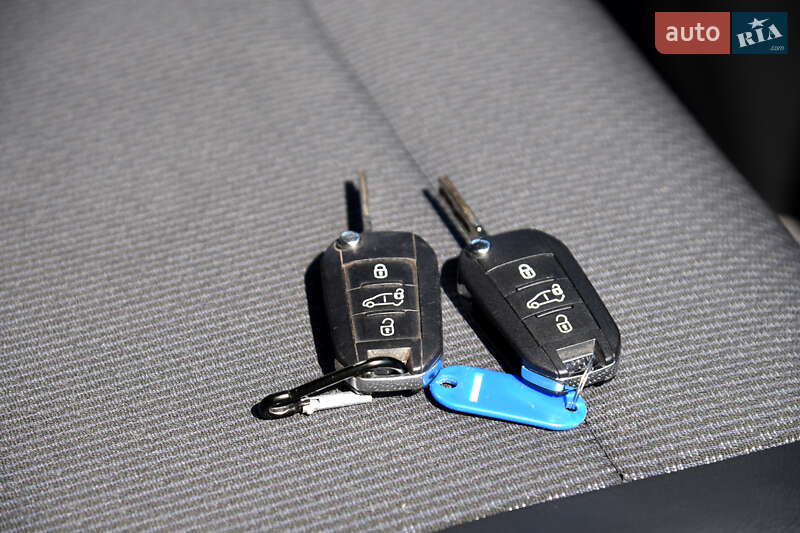 Мінівен Peugeot Expert 2017 в Золочеві фото 26 Мінівен Peugeot Expert 2017 в Золочеві