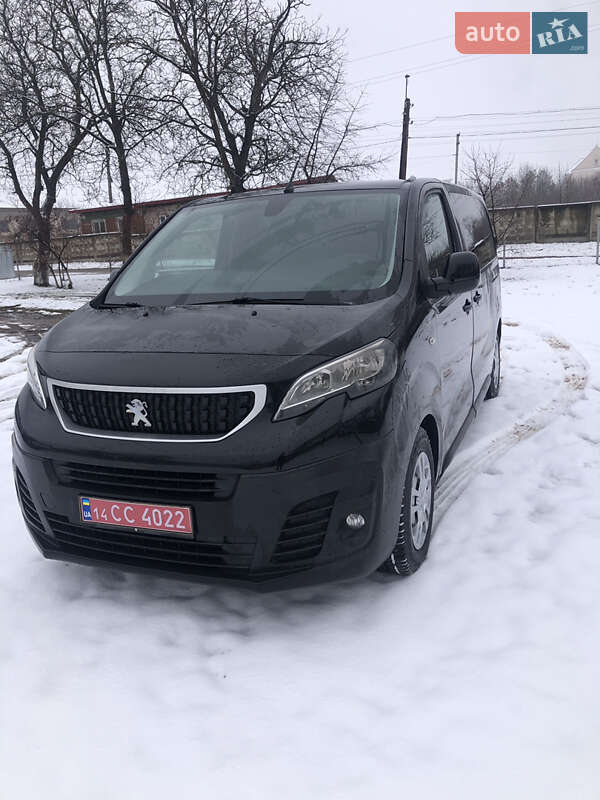 Вантажний фургон Peugeot Expert 2016 в Бродах