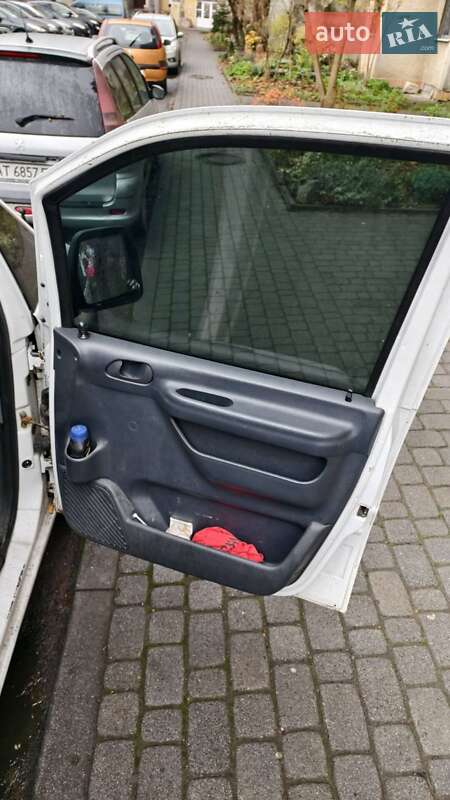 Грузовой фургон Peugeot Expert 2004 в Ивано-Франковске