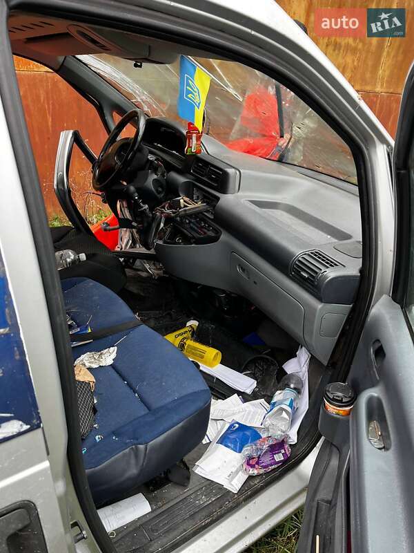 Вантажний фургон Peugeot Expert 2006 в Тернополі