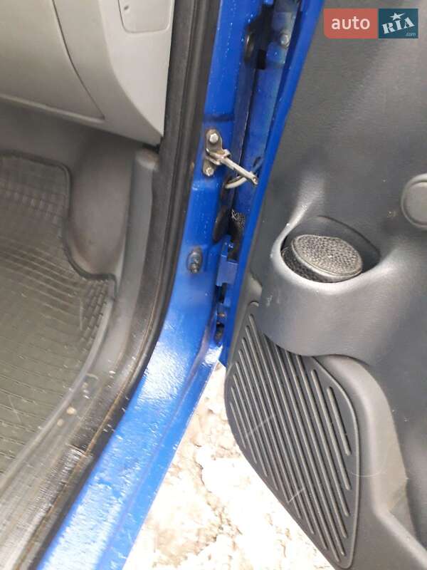 Мінівен Peugeot Expert 2004 в Новому Розділі