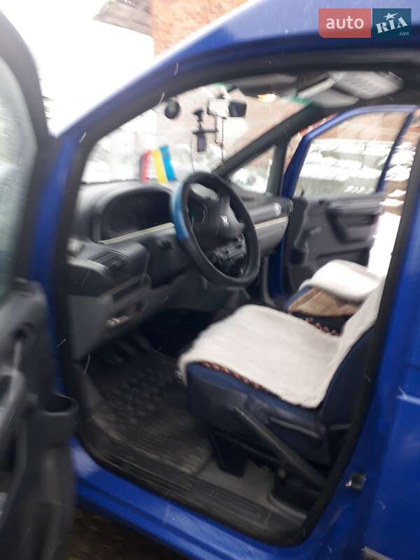 Мінівен Peugeot Expert 2004 в Новому Розділі