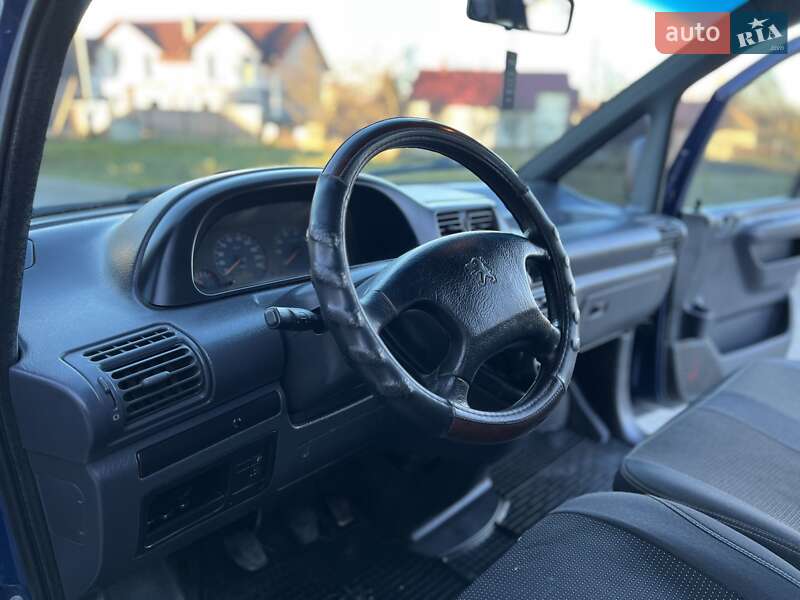Мінівен Peugeot Expert 1999 в Чернівцях