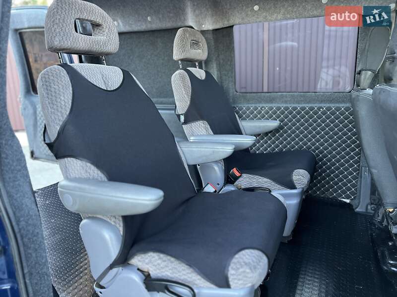 Мінівен Peugeot Expert 1999 в Чернівцях