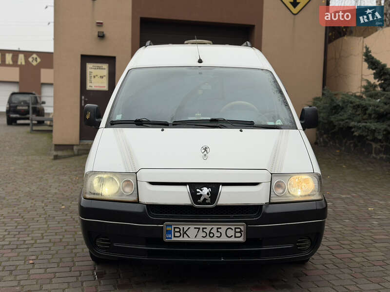Мінівен Peugeot Expert 2005 в Рівному