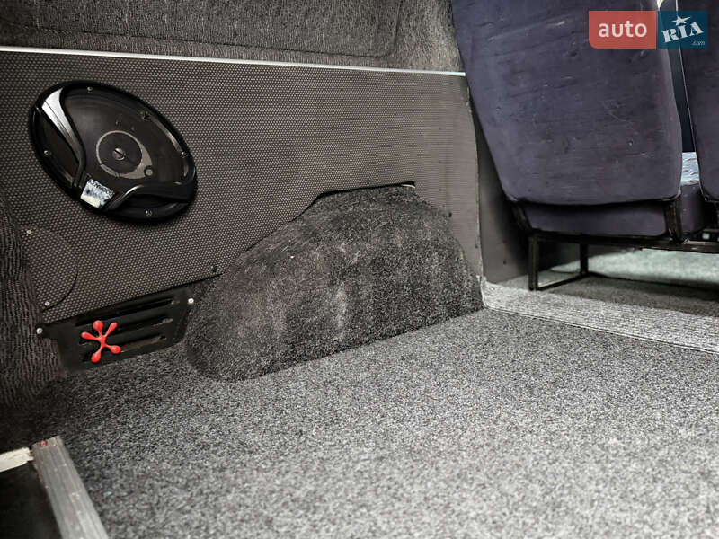 Мінівен Peugeot Expert 2005 в Рівному