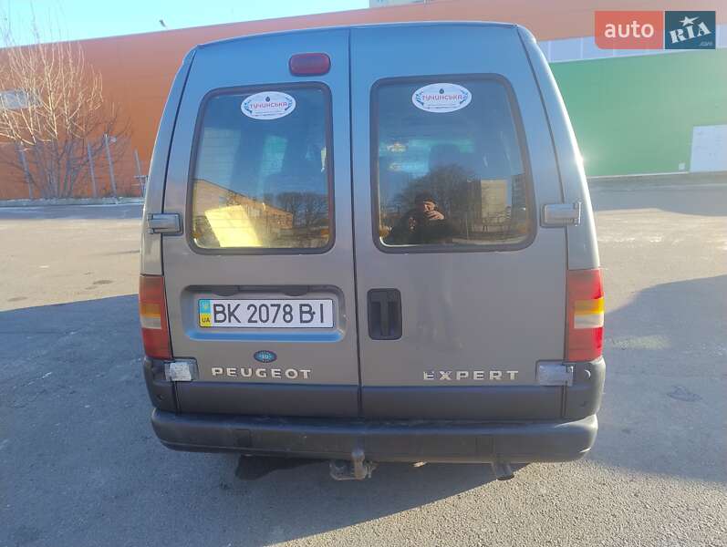Мінівен Peugeot Expert 2005 в Рівному фото 3 Мінівен Peugeot Expert 2005 в Рівному