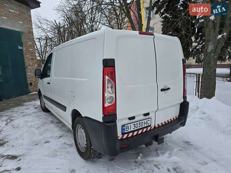 Вантажний фургон Peugeot Expert 2012 в Миргороді