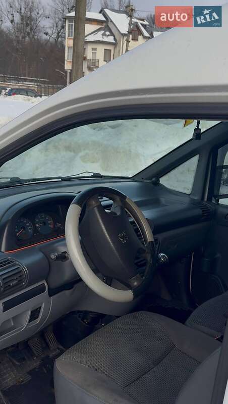 Минивэн Peugeot Expert 2006 в Стрые