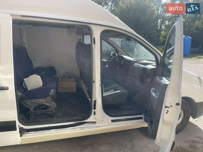 Микроавтобус грузовой (до 3,5т) Peugeot Expert 2008 в Покрове