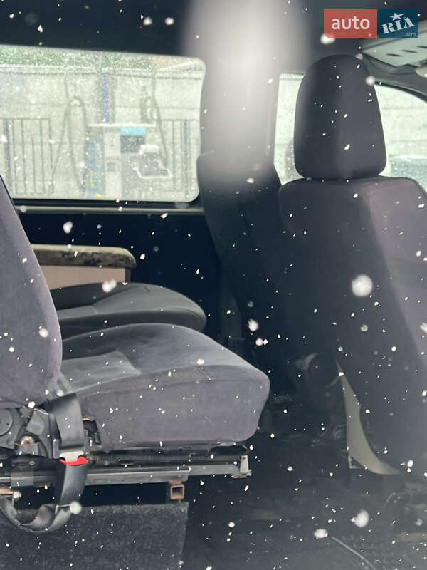 Минивэн Peugeot Expert 2005 в Ровно фото 18 Минивэн Peugeot Expert 2005 в Ровно