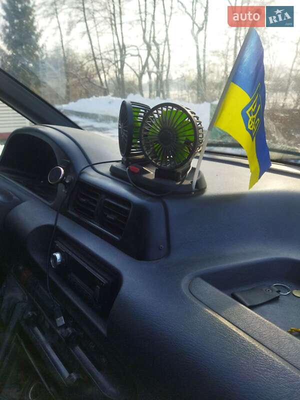 Грузовой фургон Peugeot Expert 1998 в Тлумаче фото 11 Грузовой фургон Peugeot Expert 1998 в Тлумаче