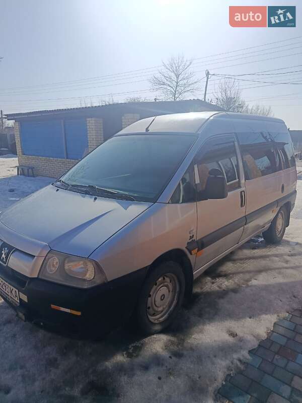 Минивэн Peugeot Expert 2005 в Крыжополе