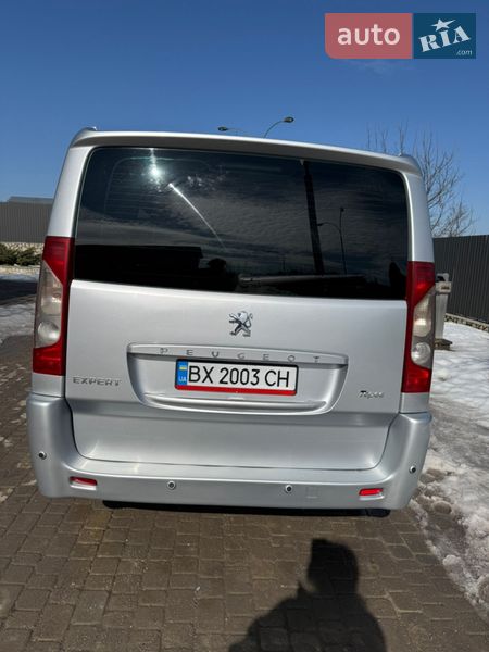 Мінівен Peugeot Expert 2008 в Волочиську