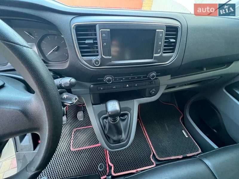 Микроавтобус грузовой (до 3,5т) Peugeot Expert 2017 в Черкассах фото 13 Микроавтобус грузовой (до 3,5т) Peugeot Expert 2017 в Черкассах