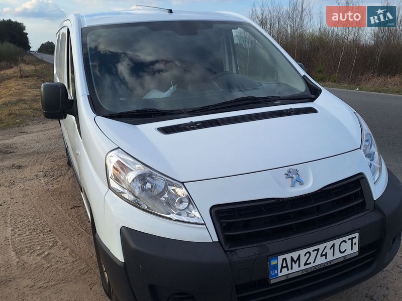 Грузовой фургон Peugeot Expert 2015 в Житомире фото 2 Грузовой фургон Peugeot Expert 2015 в Житомире