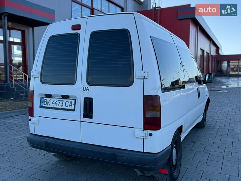 Минивэн Peugeot Expert 2003 в Ровно