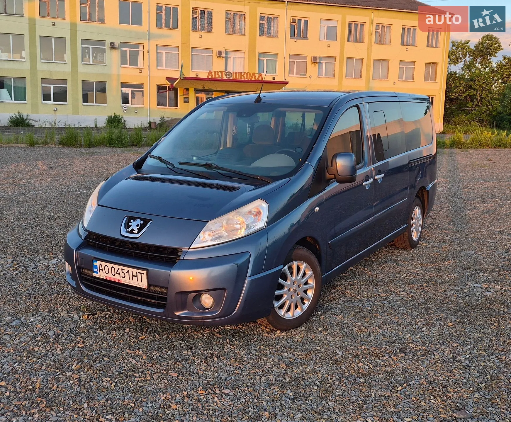 2011 Peugeot Expert - мініатюра 2