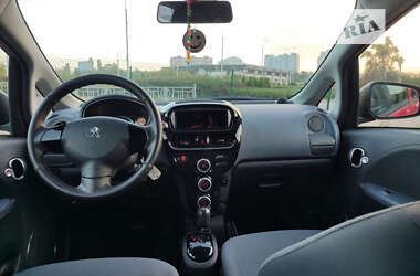 Хэтчбек Peugeot iOn 2013 в Киеве