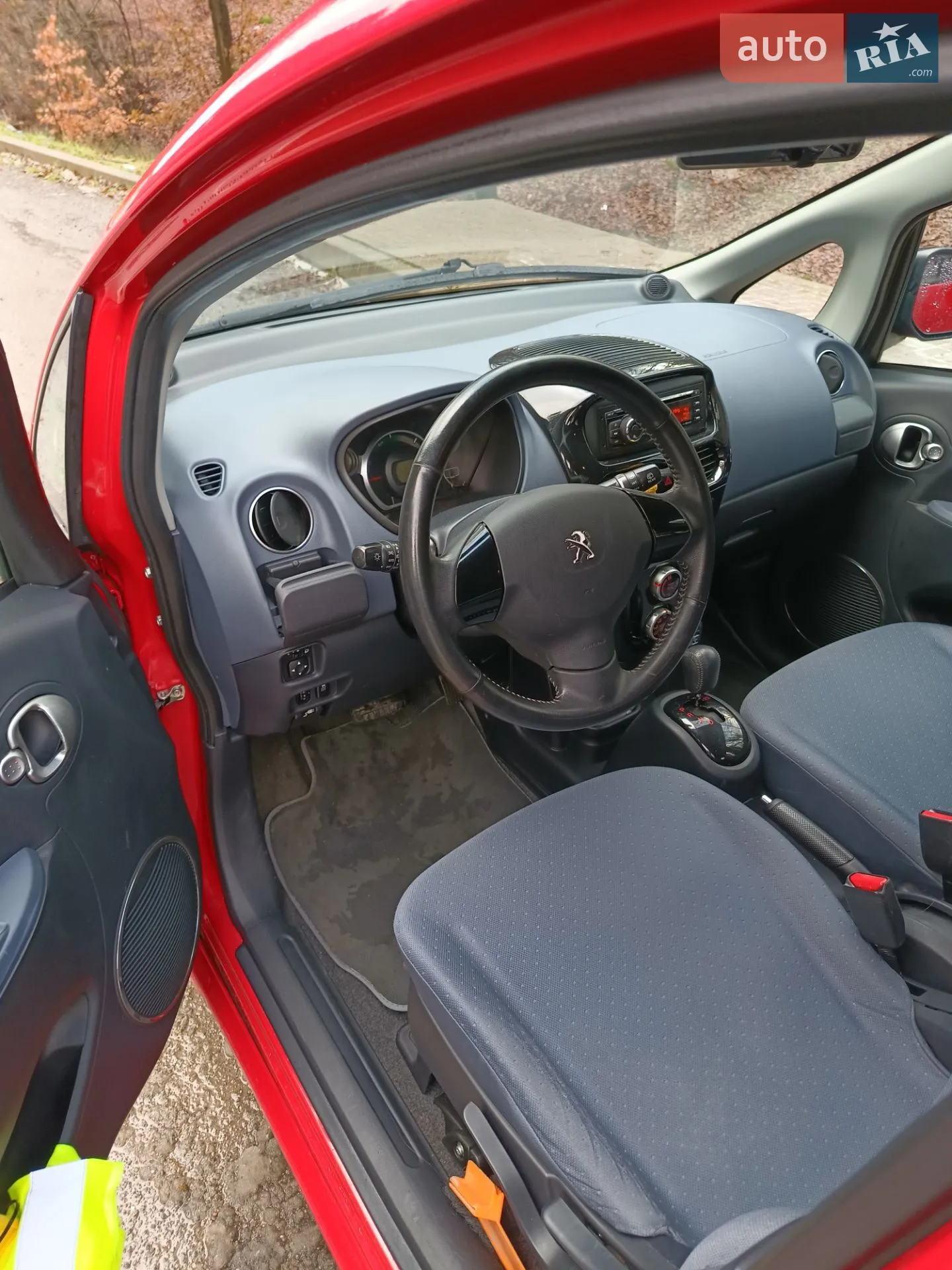 2011 Peugeot iOn - мініатюра 3