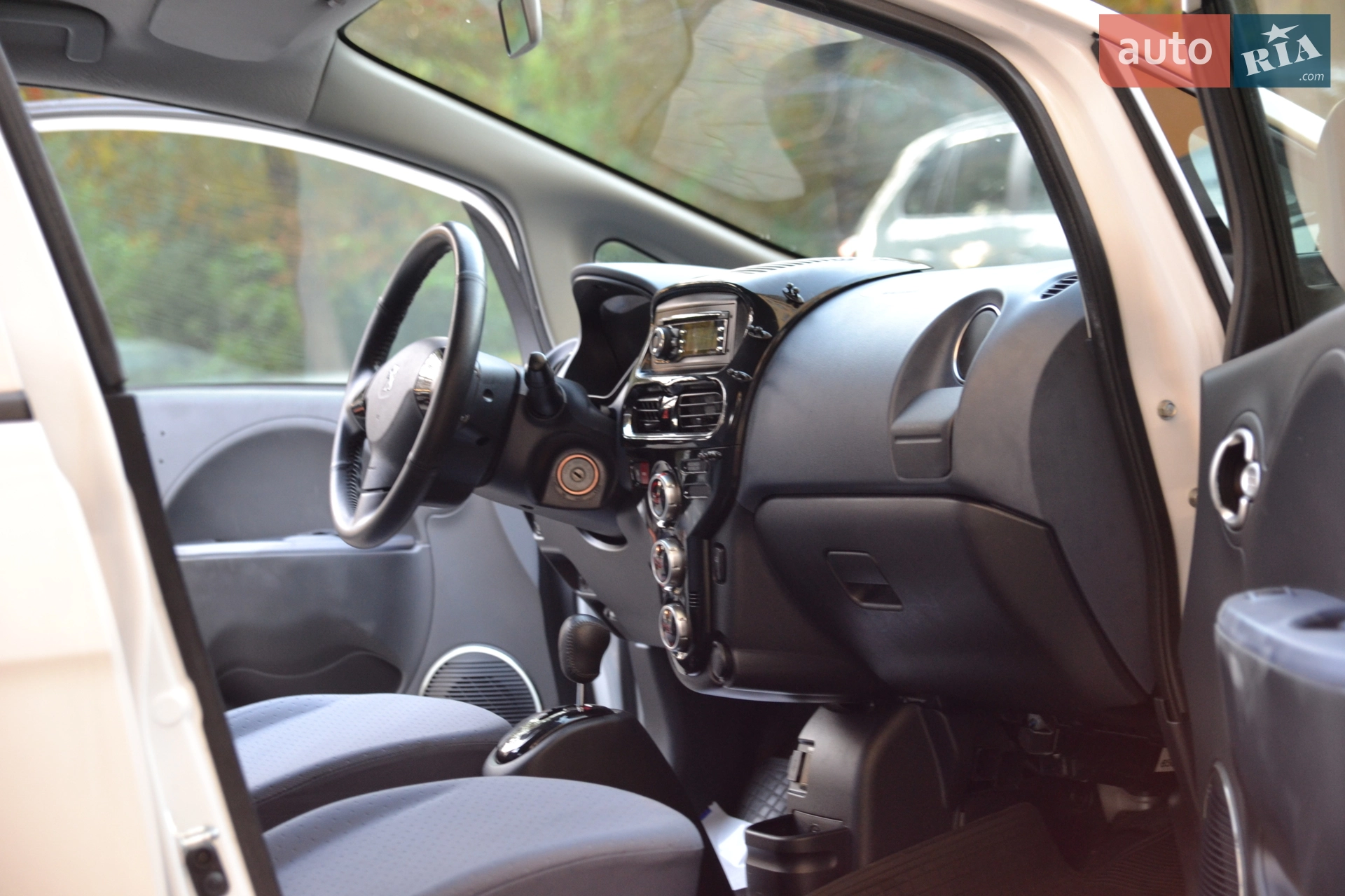 2012 Peugeot iOn - мініатюра 19