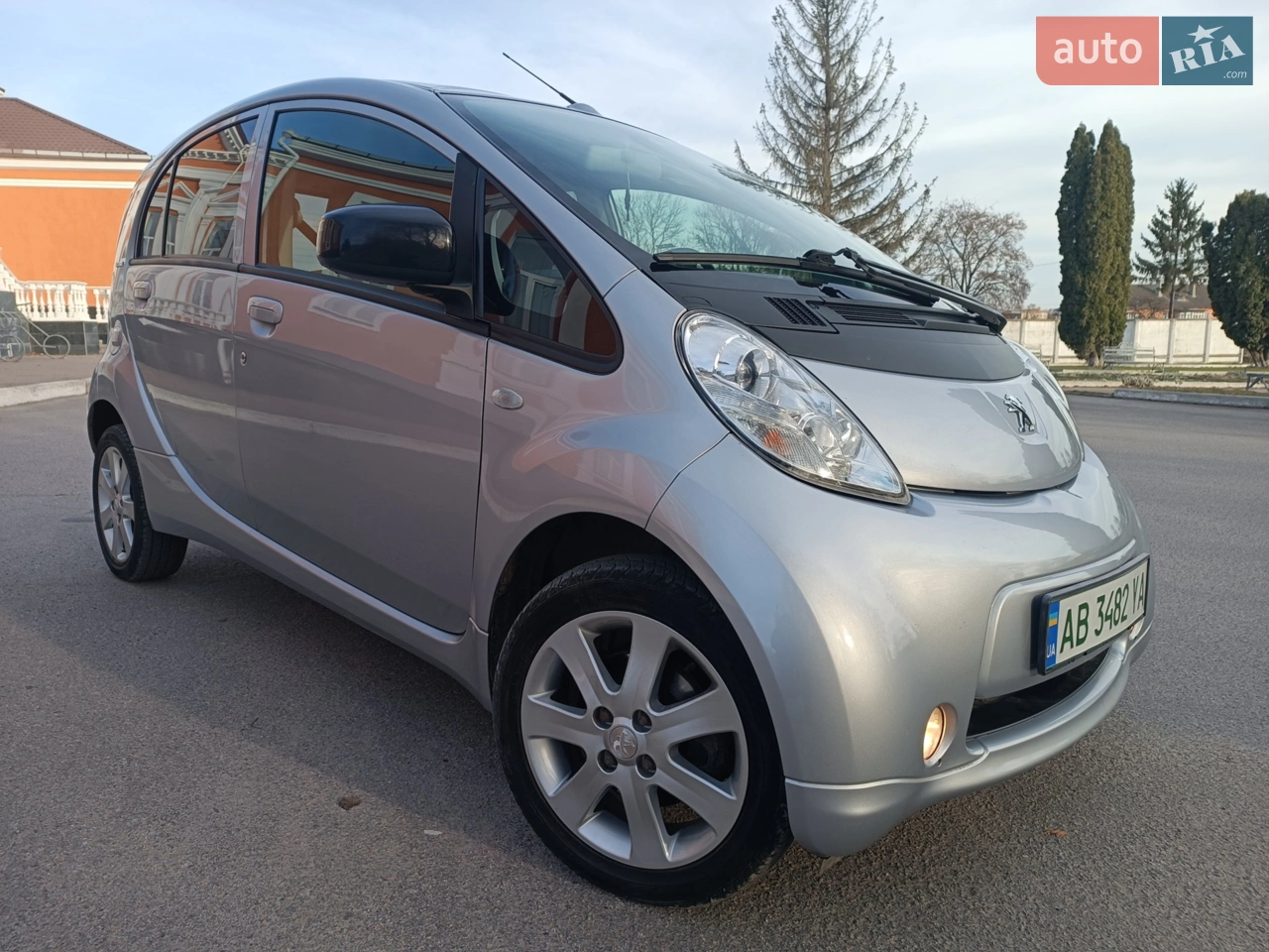 2011 Peugeot iOn - мініатюра 12