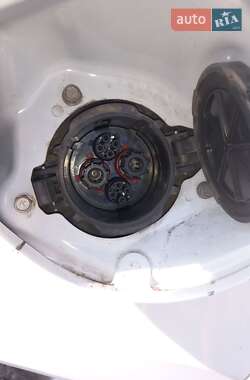 Хэтчбек Peugeot iOn 2011 в Львове