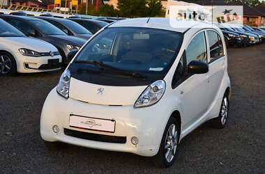 Хетчбек Peugeot iOn 2013 в Луцьку