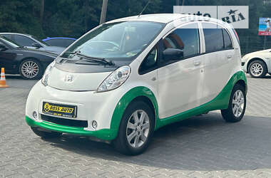 Хетчбек Peugeot iOn 2012 в Чернівцях