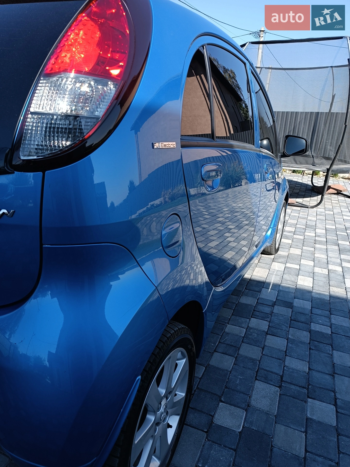 2012 Peugeot iOn - мініатюра 7