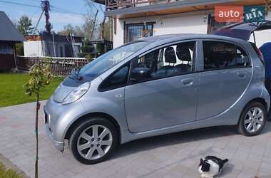 Хэтчбек Peugeot iOn 2012 в Львове