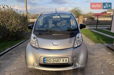Хэтчбек Peugeot iOn 2014 в Тернополе