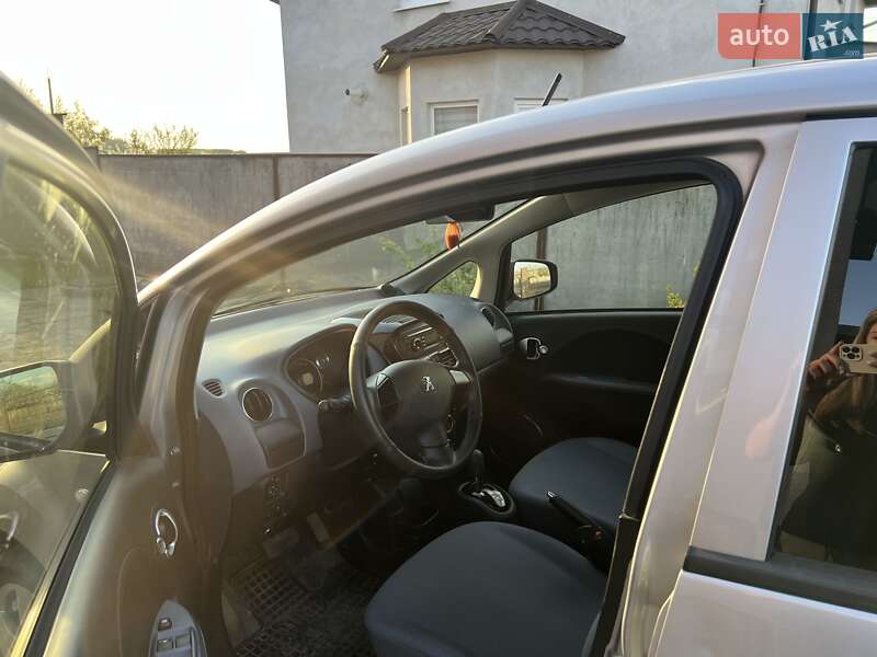 Хетчбек Peugeot iOn 2014 в Тернополі фото 9 Хетчбек Peugeot iOn 2014 в Тернополі