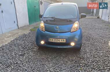 Хетчбек Peugeot iOn 2010 в Хмельницькому
