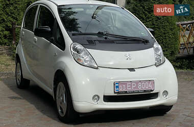 Хетчбек Peugeot iOn 2011 в Дрогобичі