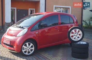 Хэтчбек Peugeot iOn 2011 в Самборе