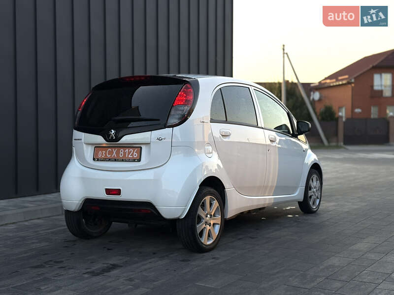 Хетчбек Peugeot iOn 2017 в Луцьку