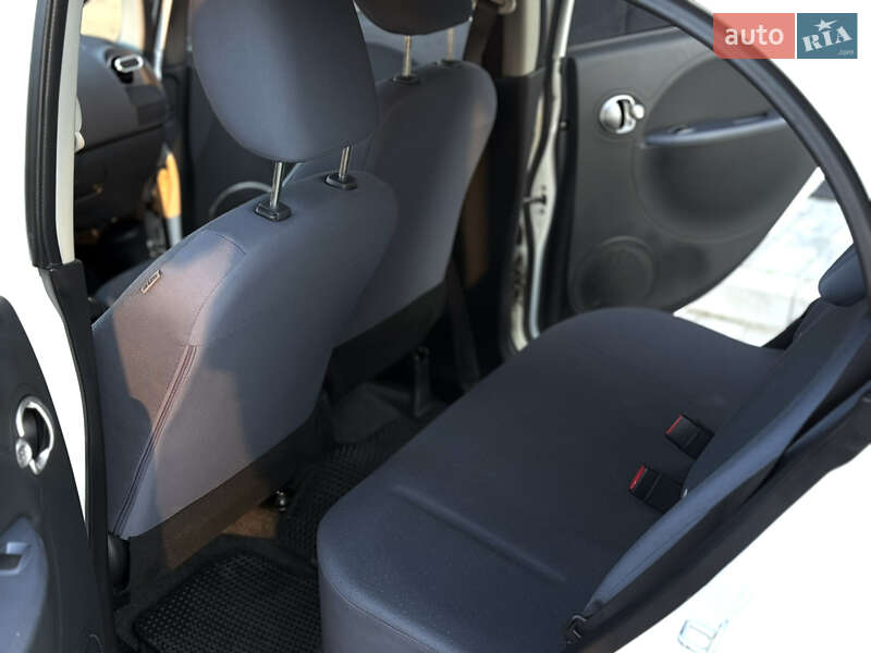 Хетчбек Peugeot iOn 2017 в Луцьку