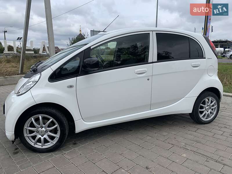 Хэтчбек Peugeot iOn 2014 в Луцке фото 7 Хэтчбек Peugeot iOn 2014 в Луцке