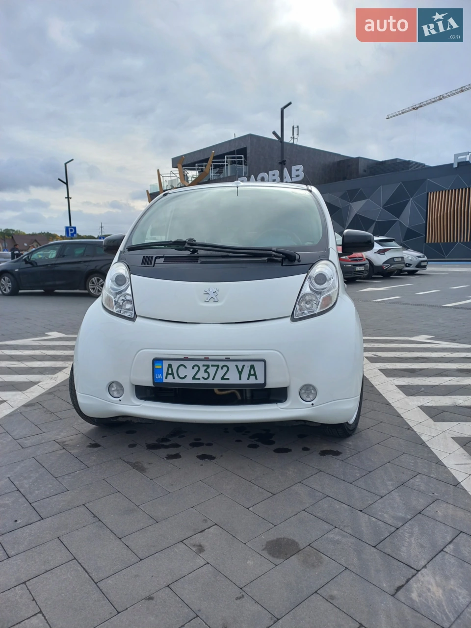 2012 Peugeot iOn - мініатюра 21