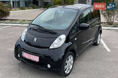 Хэтчбек Peugeot iOn 2012 в Кропивницком
