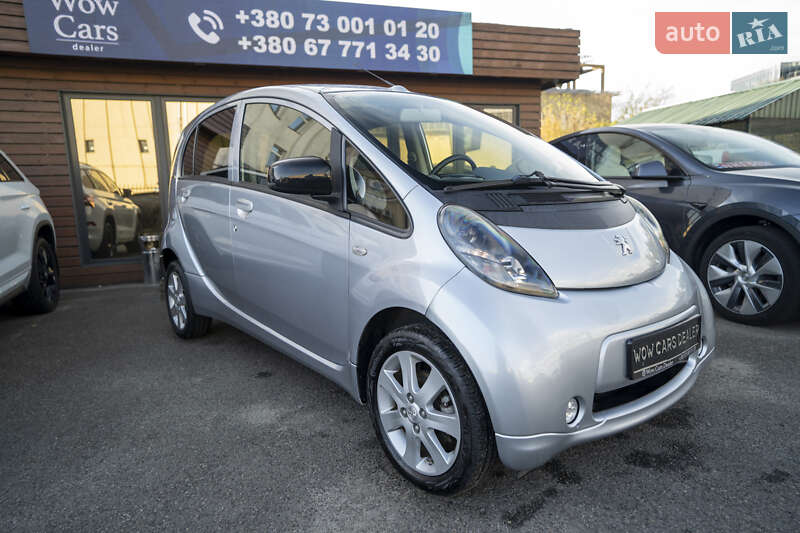 Хэтчбек Peugeot iOn 2017 в Киеве фото 4 Хэтчбек Peugeot iOn 2017 в Киеве