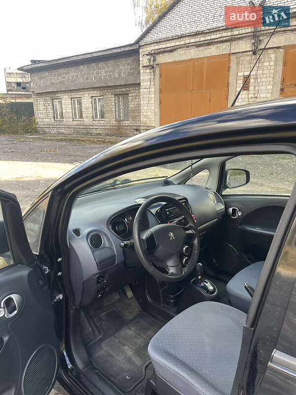 Хэтчбек Peugeot iOn 2011 в Львове фото 11 Хэтчбек Peugeot iOn 2011 в Львове